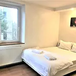 Large Apartment In Ultra-Central Location